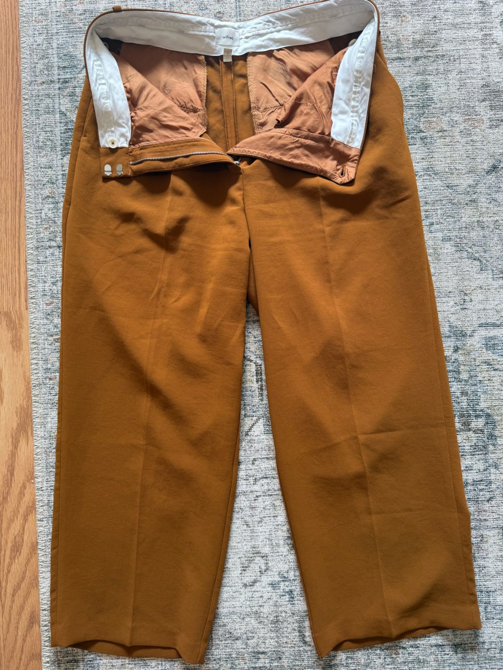 Aritzia Effortless Cropped Pants